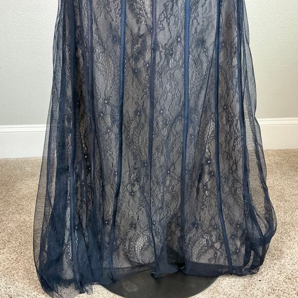 AQUA Off the Shoulder Sequined Floral Lace A-Line Evening Gown Blue Size 8 Dress - Picture 8 of 12